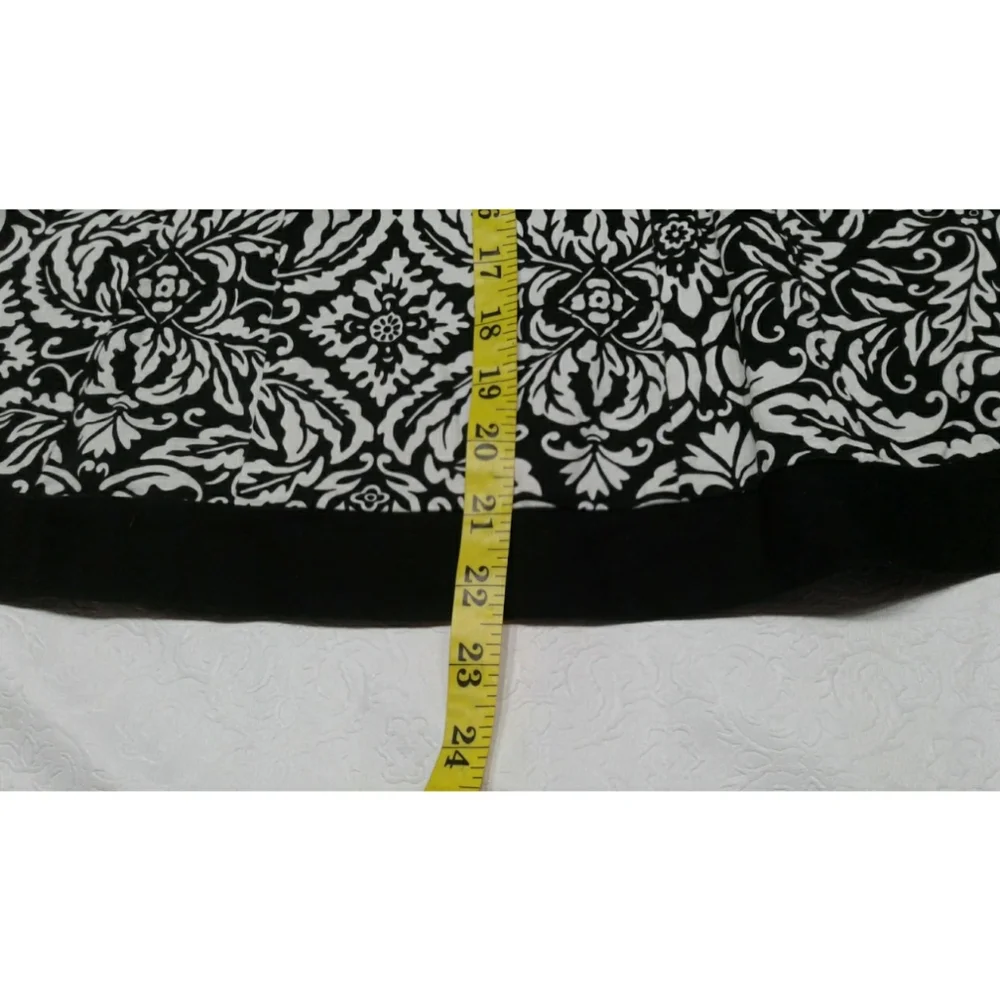 Ann Taylor skirt floral petite size 10P